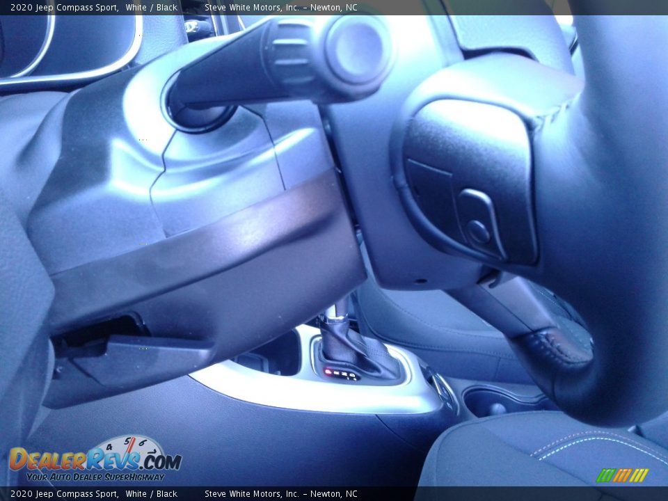 2020 Jeep Compass Sport White / Black Photo #12