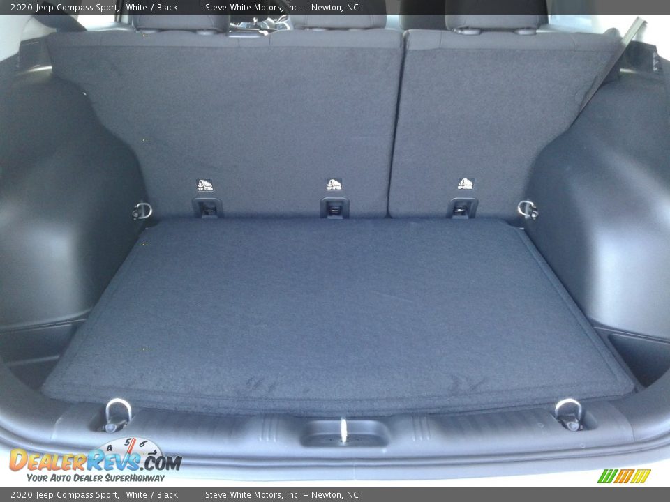 2020 Jeep Compass Sport White / Black Photo #14