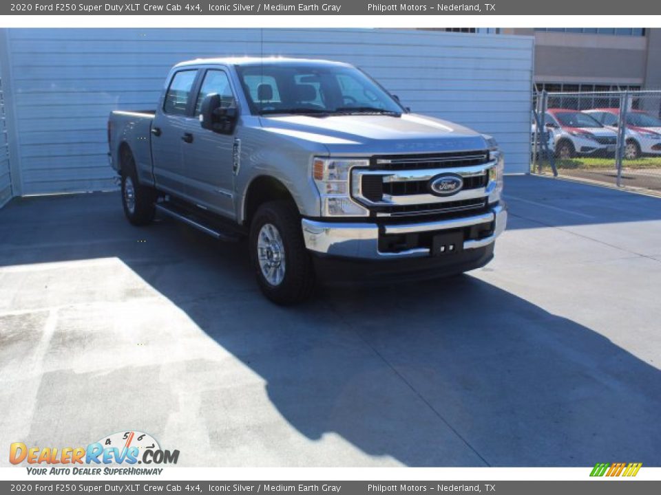 2020 Ford F250 Super Duty XLT Crew Cab 4x4 Iconic Silver / Medium Earth Gray Photo #2