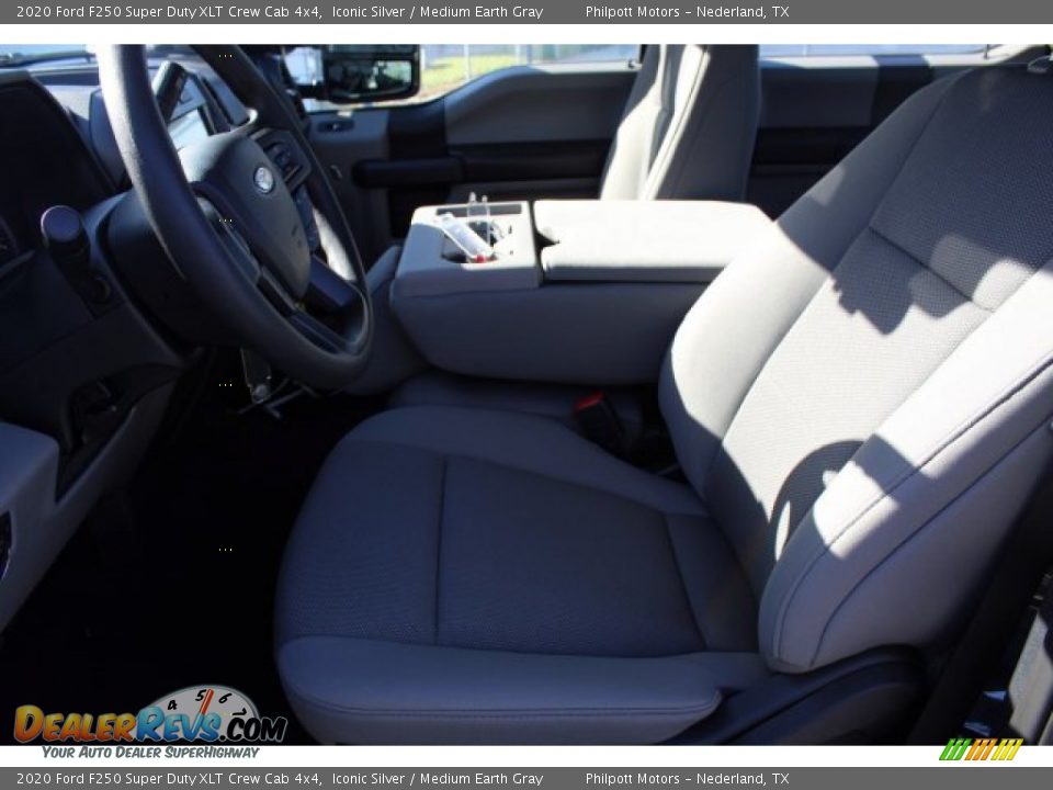 2020 Ford F250 Super Duty XLT Crew Cab 4x4 Iconic Silver / Medium Earth Gray Photo #10