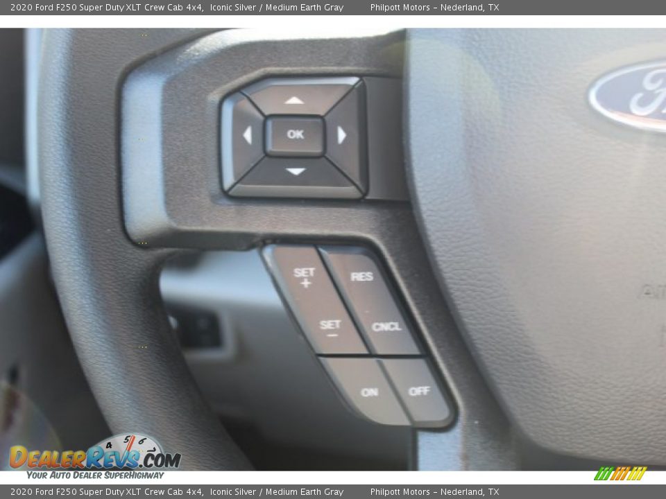 2020 Ford F250 Super Duty XLT Crew Cab 4x4 Iconic Silver / Medium Earth Gray Photo #11