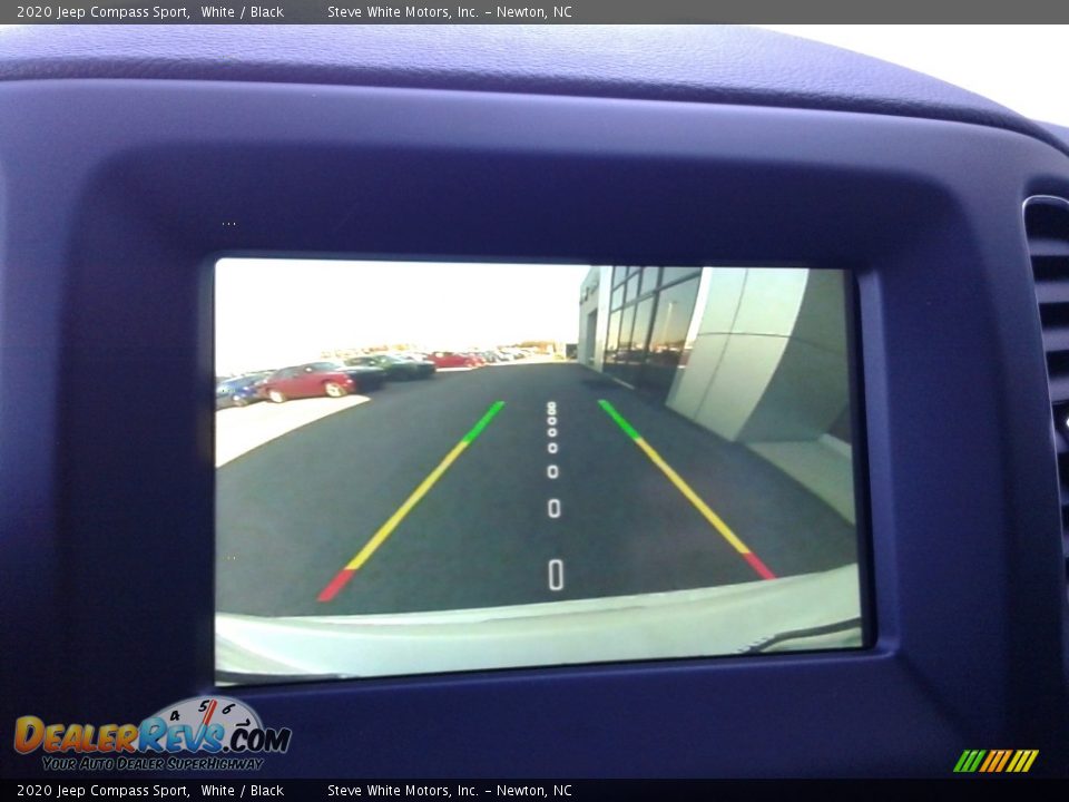 2020 Jeep Compass Sport White / Black Photo #24