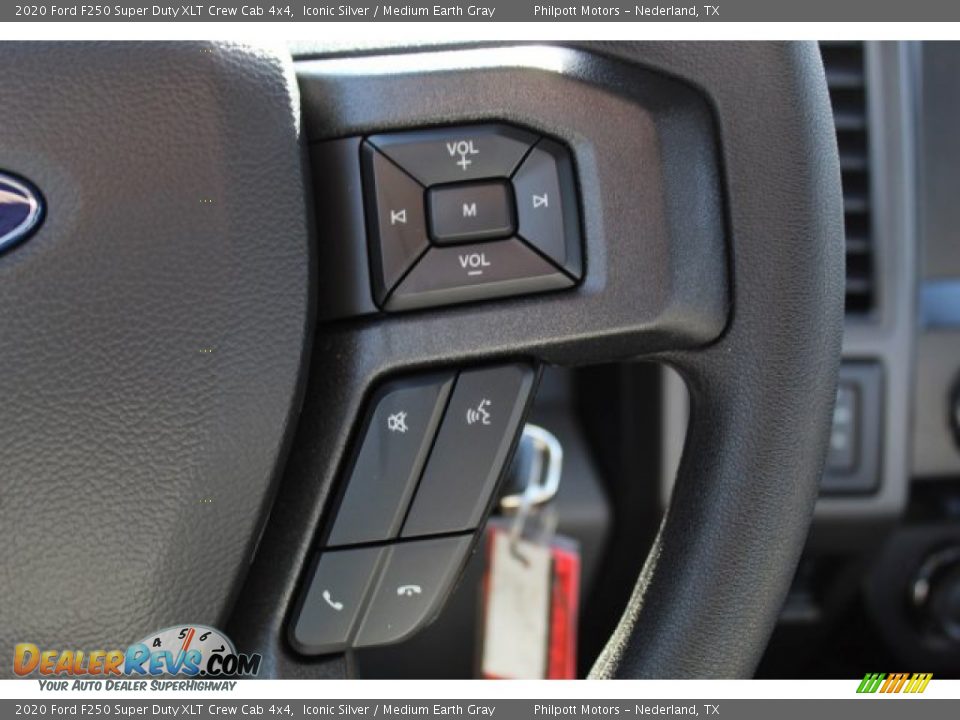 2020 Ford F250 Super Duty XLT Crew Cab 4x4 Iconic Silver / Medium Earth Gray Photo #12