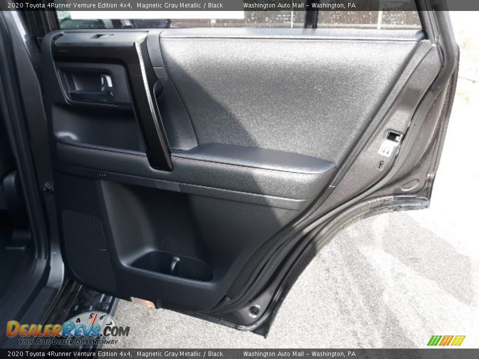 2020 Toyota 4Runner Venture Edition 4x4 Magnetic Gray Metallic / Black Photo #36