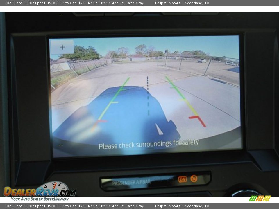 2020 Ford F250 Super Duty XLT Crew Cab 4x4 Iconic Silver / Medium Earth Gray Photo #17