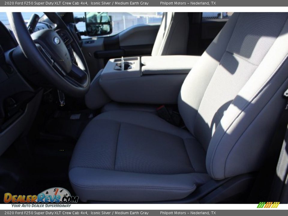 2020 Ford F250 Super Duty XLT Crew Cab 4x4 Iconic Silver / Medium Earth Gray Photo #10