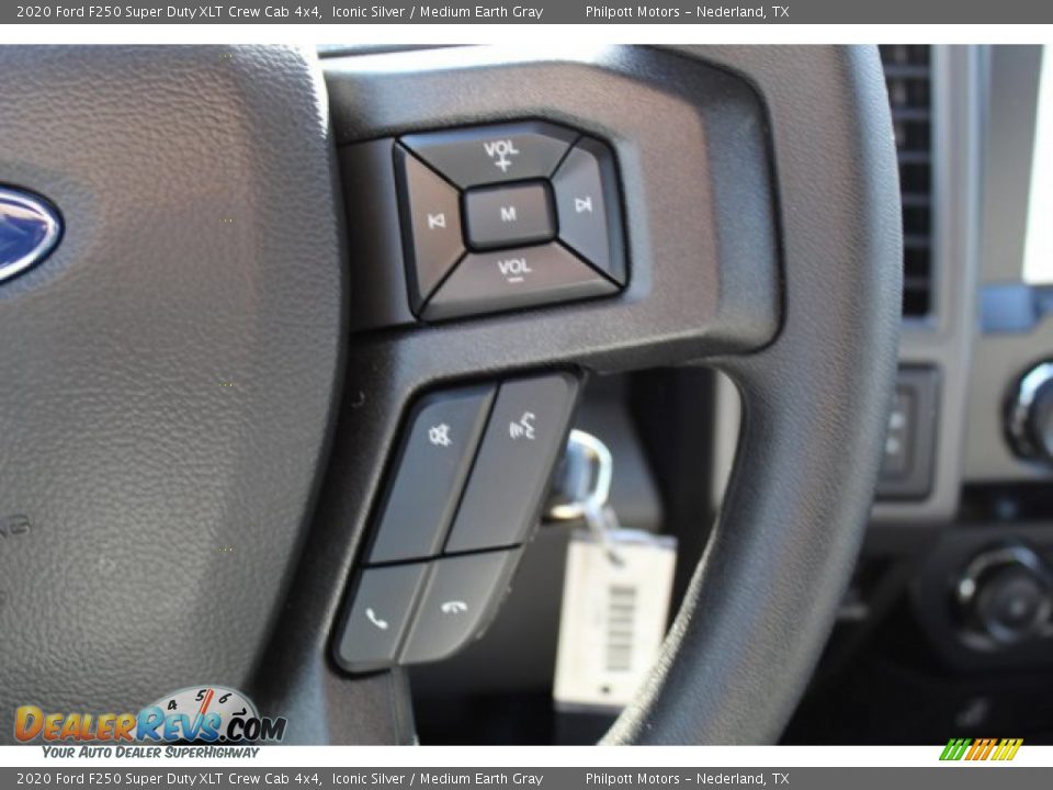 2020 Ford F250 Super Duty XLT Crew Cab 4x4 Iconic Silver / Medium Earth Gray Photo #12