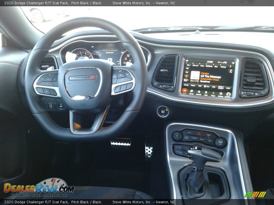 2020 Dodge Challenger R/T Scat Pack Pitch Black / Black Photo #18