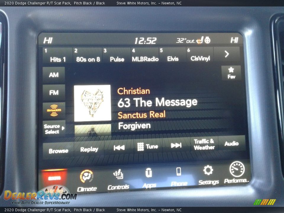 2020 Dodge Challenger R/T Scat Pack Pitch Black / Black Photo #22