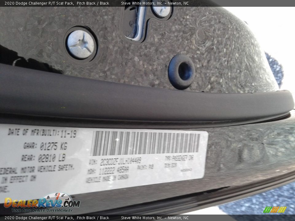 2020 Dodge Challenger R/T Scat Pack Pitch Black / Black Photo #29
