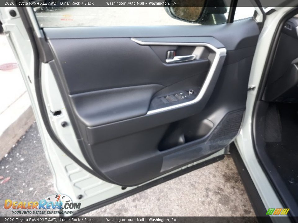 2020 Toyota RAV4 XLE AWD Lunar Rock / Black Photo #24