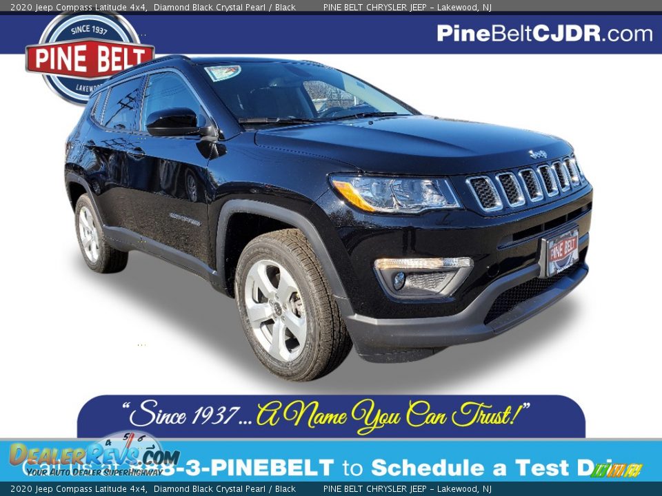 2020 Jeep Compass Latitude 4x4 Diamond Black Crystal Pearl / Black Photo #1