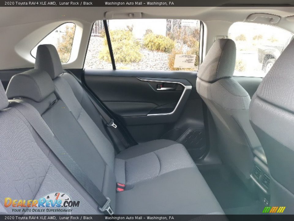 2020 Toyota RAV4 XLE AWD Lunar Rock / Black Photo #31
