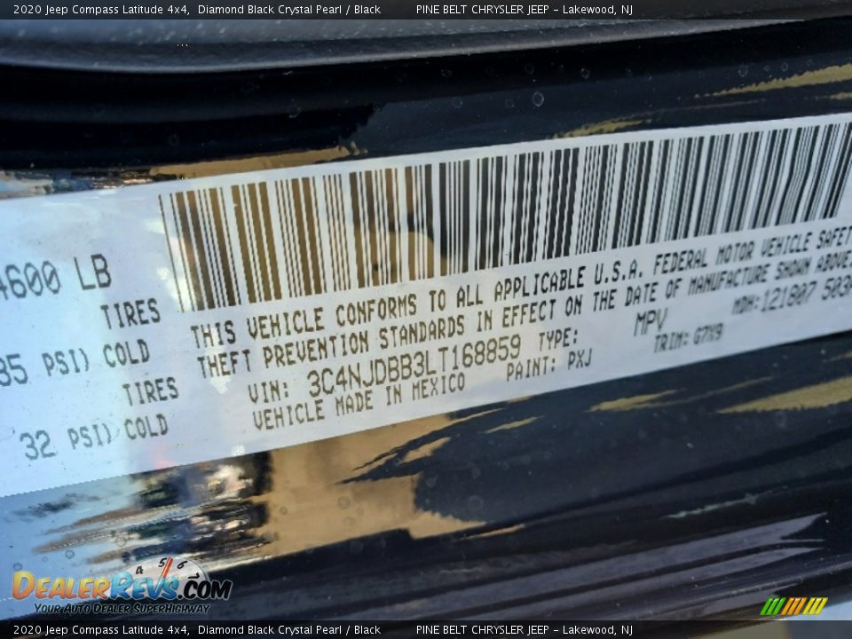 2020 Jeep Compass Latitude 4x4 Diamond Black Crystal Pearl / Black Photo #9