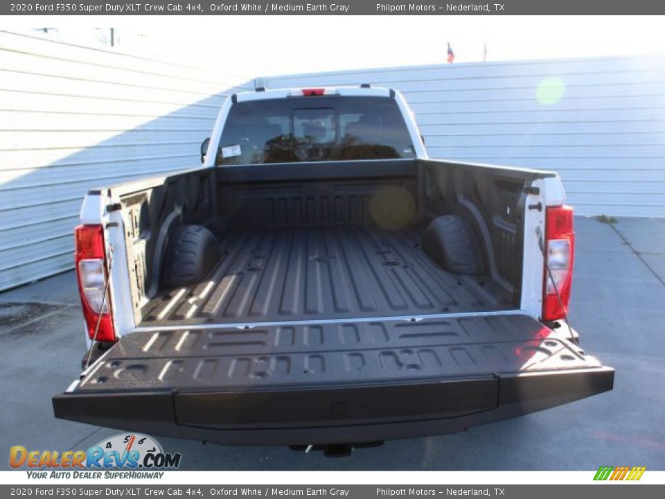 2020 Ford F350 Super Duty XLT Crew Cab 4x4 Oxford White / Medium Earth Gray Photo #22