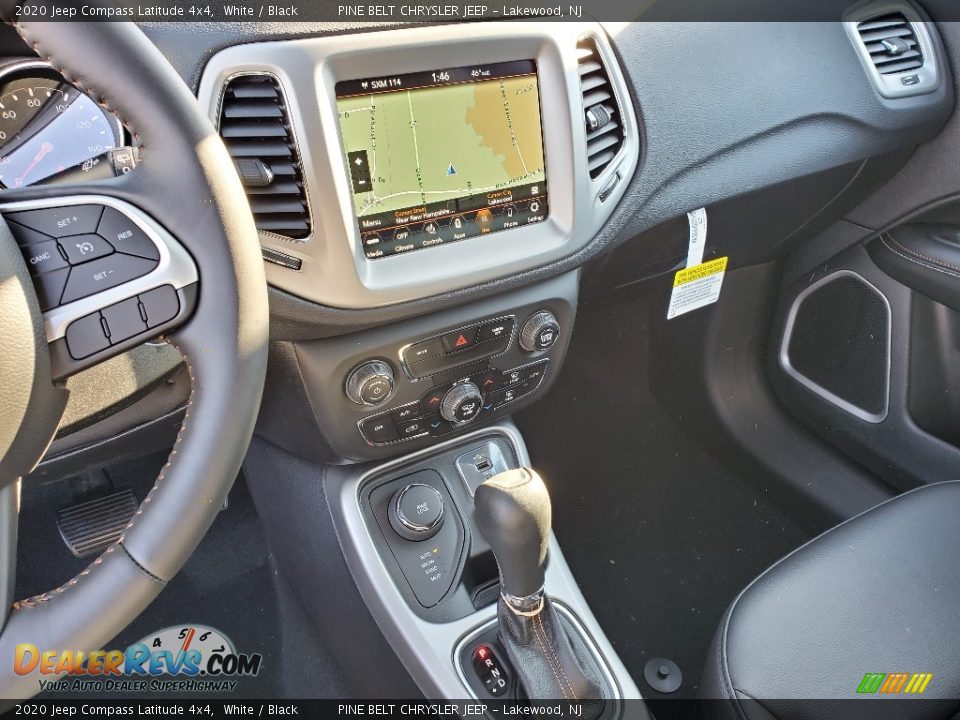 2020 Jeep Compass Latitude 4x4 White / Black Photo #9