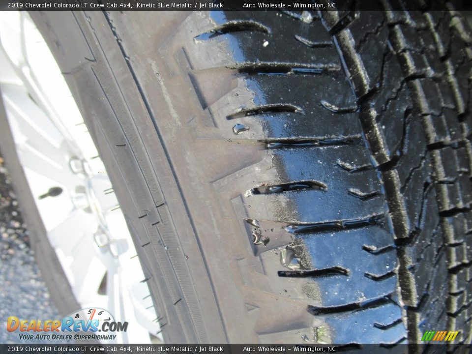2019 Chevrolet Colorado LT Crew Cab 4x4 Kinetic Blue Metallic / Jet Black Photo #9