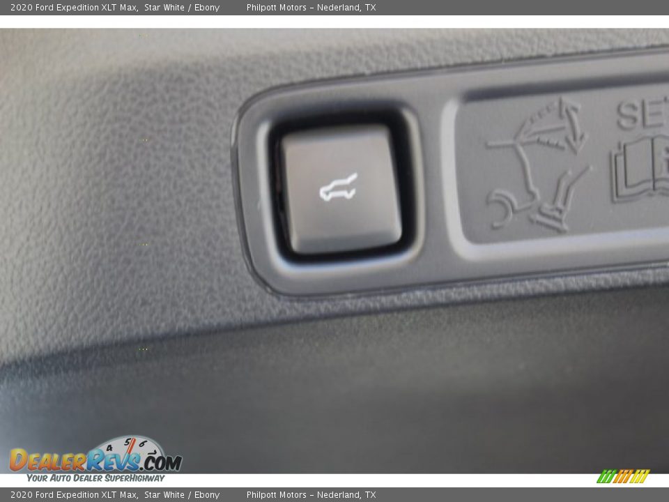 2020 Ford Expedition XLT Max Star White / Ebony Photo #25