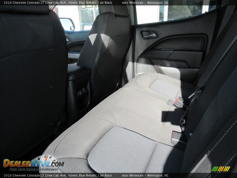 2019 Chevrolet Colorado LT Crew Cab 4x4 Kinetic Blue Metallic / Jet Black Photo #12