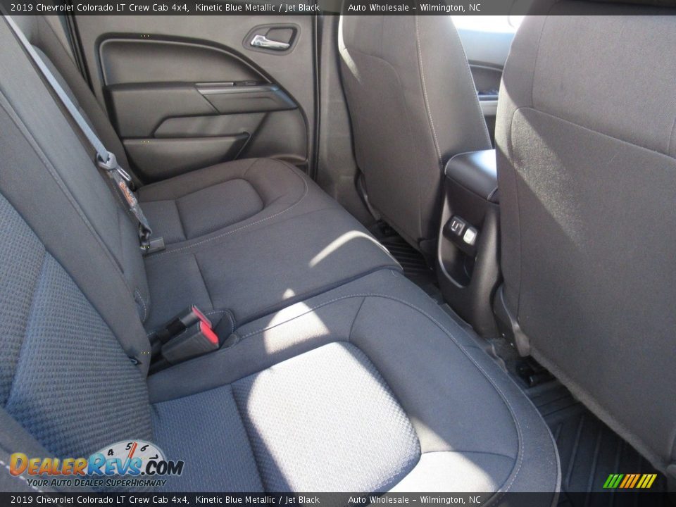 2019 Chevrolet Colorado LT Crew Cab 4x4 Kinetic Blue Metallic / Jet Black Photo #14