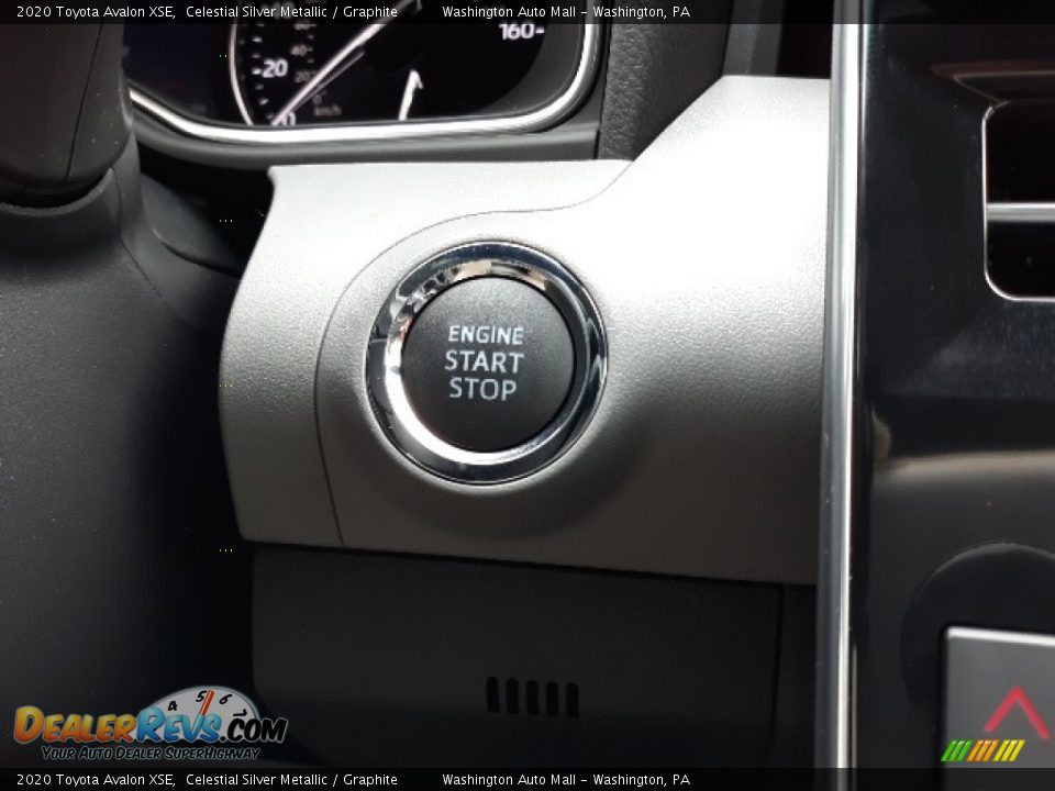 2020 Toyota Avalon XSE Celestial Silver Metallic / Graphite Photo #10