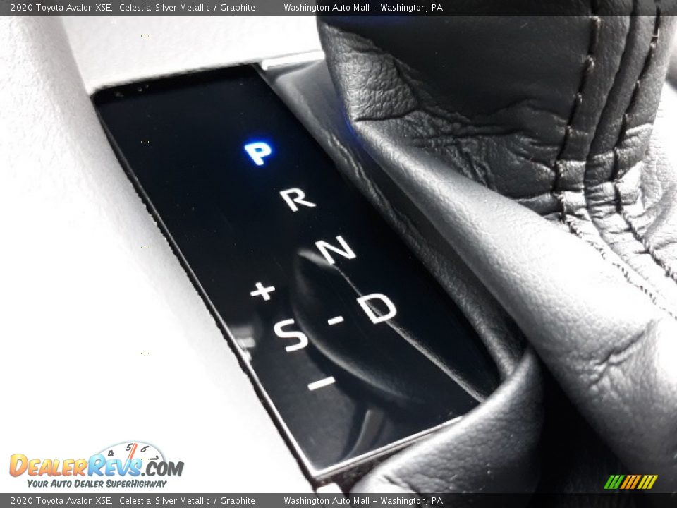 2020 Toyota Avalon XSE Celestial Silver Metallic / Graphite Photo #17