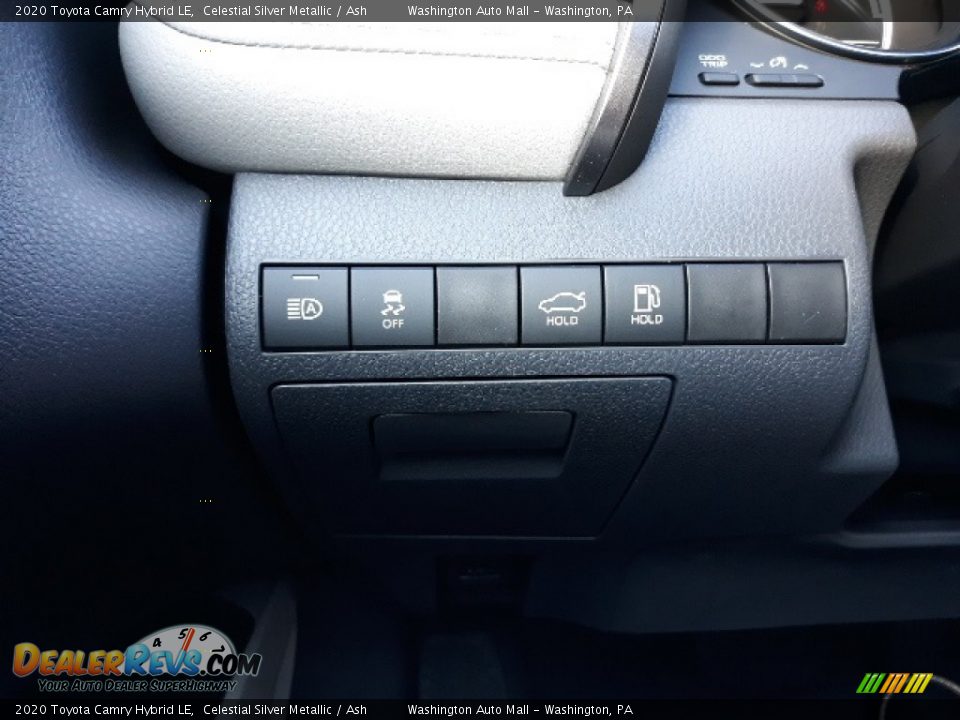 2020 Toyota Camry Hybrid LE Celestial Silver Metallic / Ash Photo #9