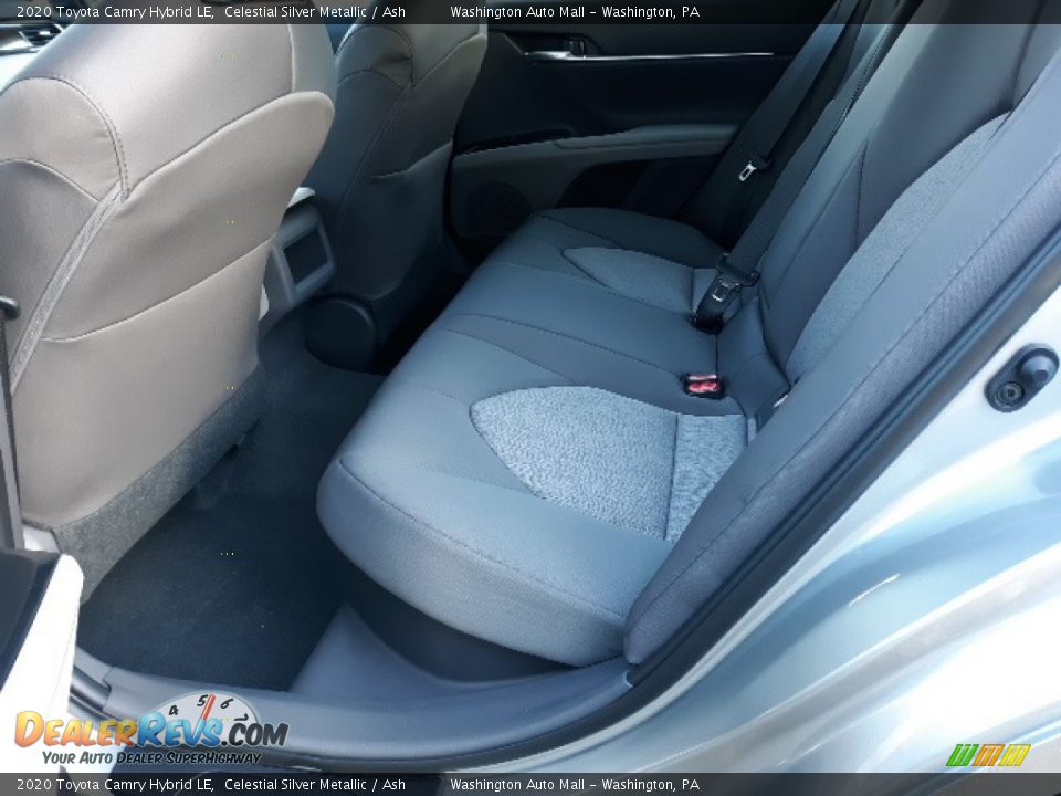 2020 Toyota Camry Hybrid LE Celestial Silver Metallic / Ash Photo #25