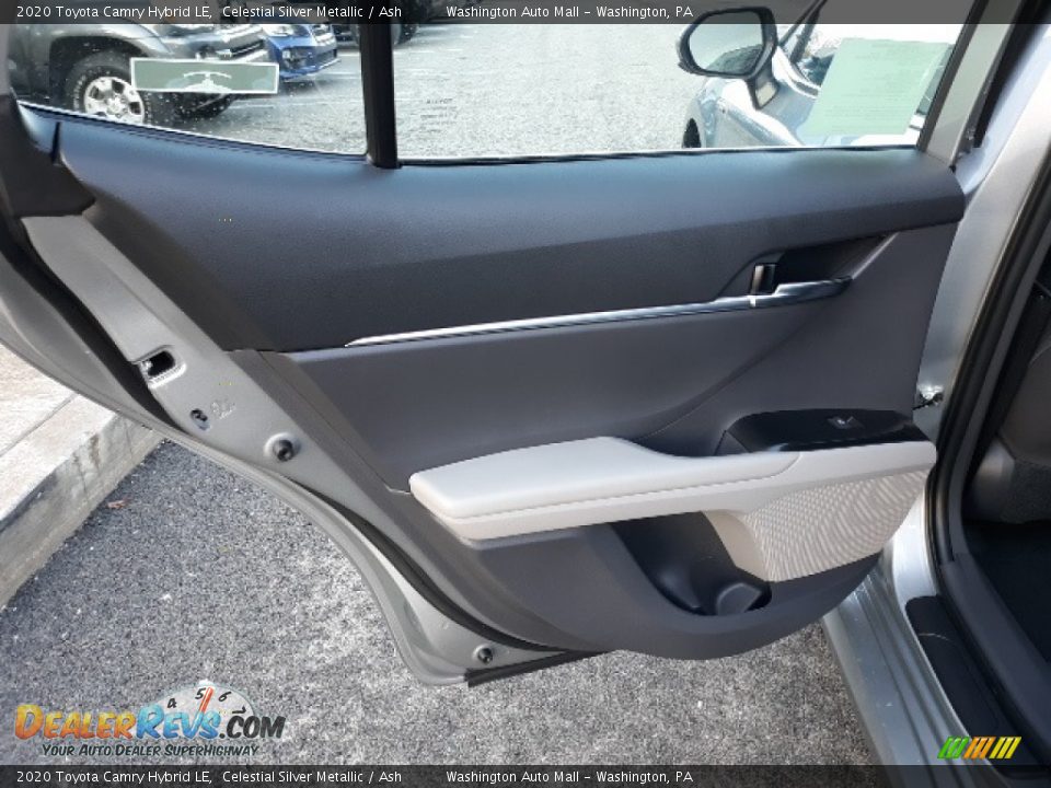 2020 Toyota Camry Hybrid LE Celestial Silver Metallic / Ash Photo #26