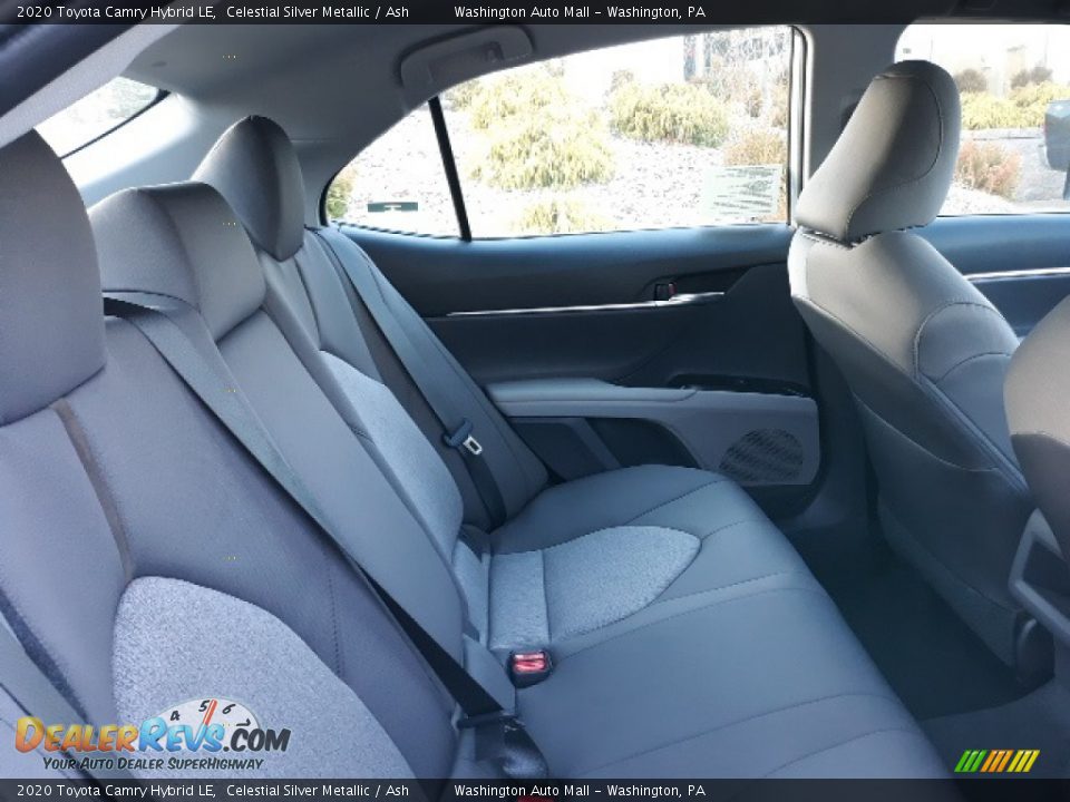 2020 Toyota Camry Hybrid LE Celestial Silver Metallic / Ash Photo #28