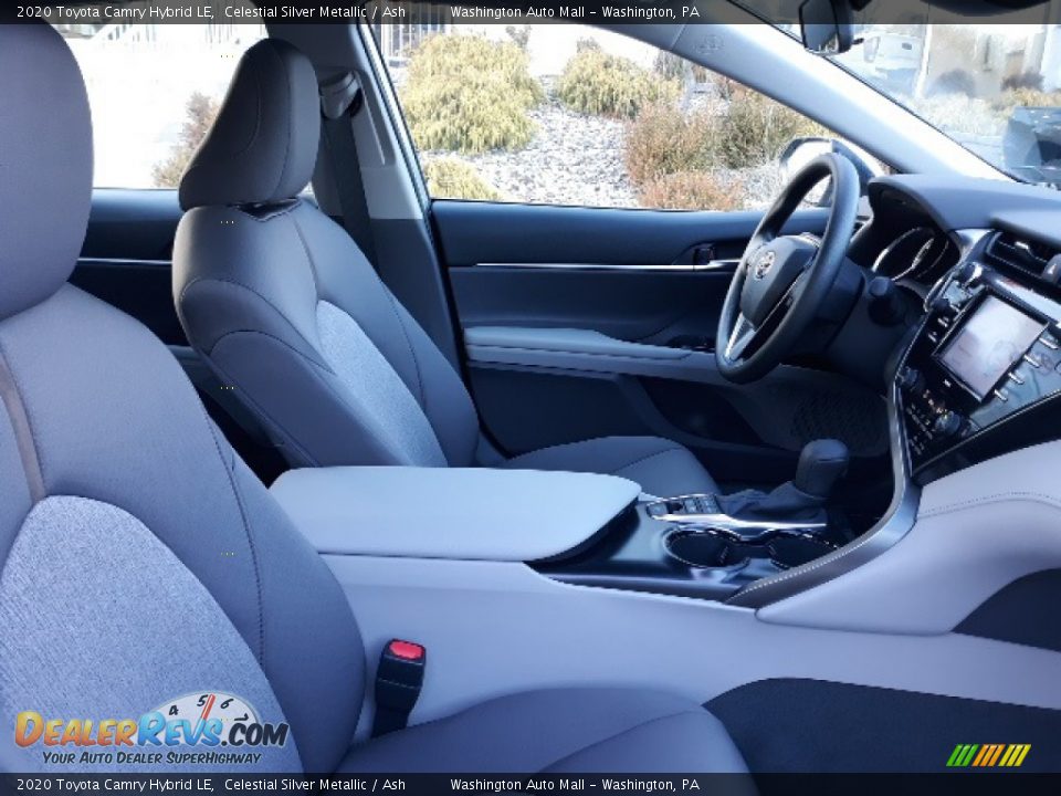 2020 Toyota Camry Hybrid LE Celestial Silver Metallic / Ash Photo #33