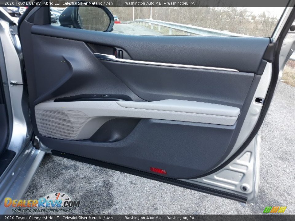 2020 Toyota Camry Hybrid LE Celestial Silver Metallic / Ash Photo #36