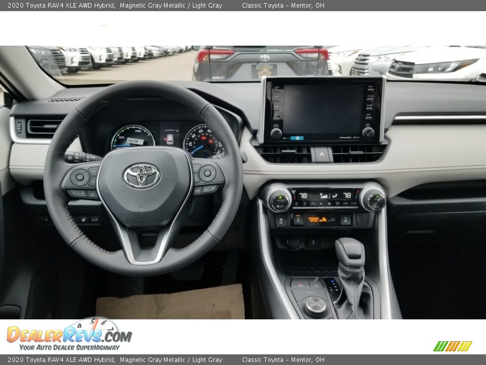 2020 Toyota RAV4 XLE AWD Hybrid Magnetic Gray Metallic / Light Gray Photo #4