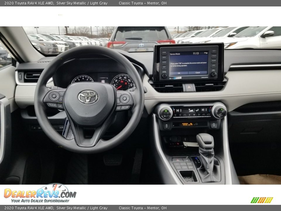 2020 Toyota RAV4 XLE AWD Silver Sky Metallic / Light Gray Photo #4