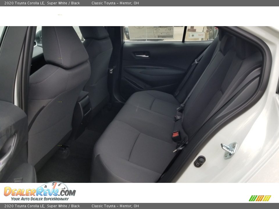 2020 Toyota Corolla LE Super White / Black Photo #3