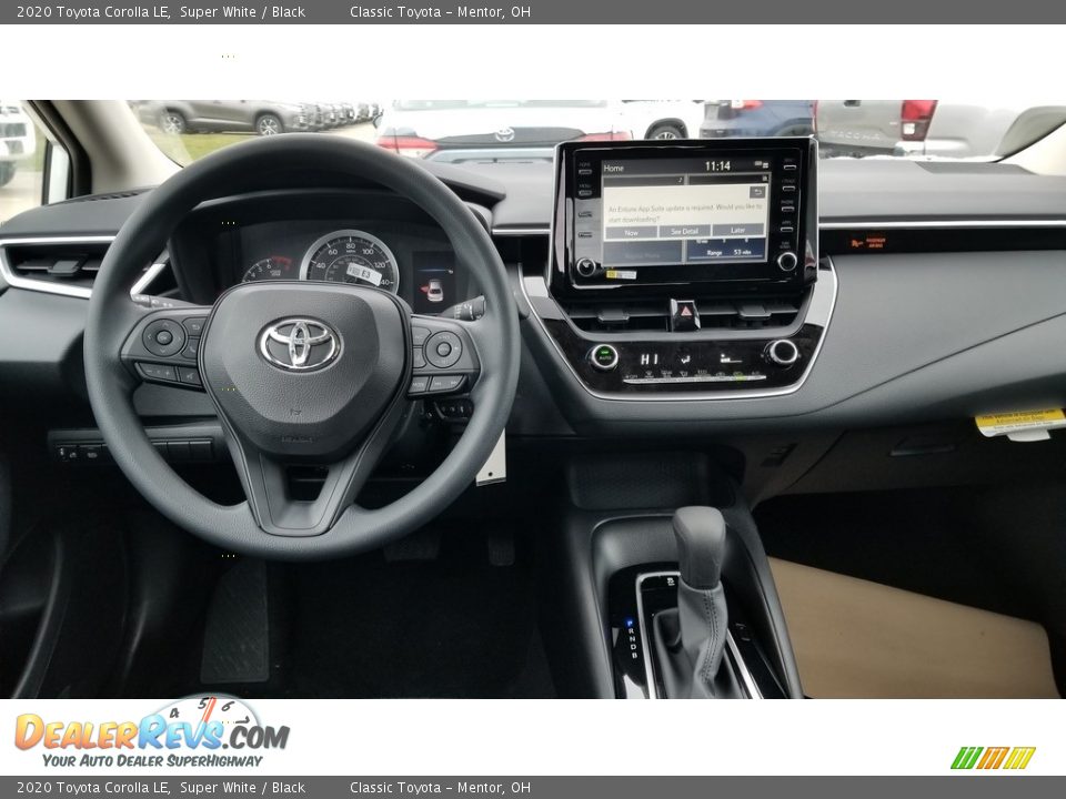 Dashboard of 2020 Toyota Corolla LE Photo #4
