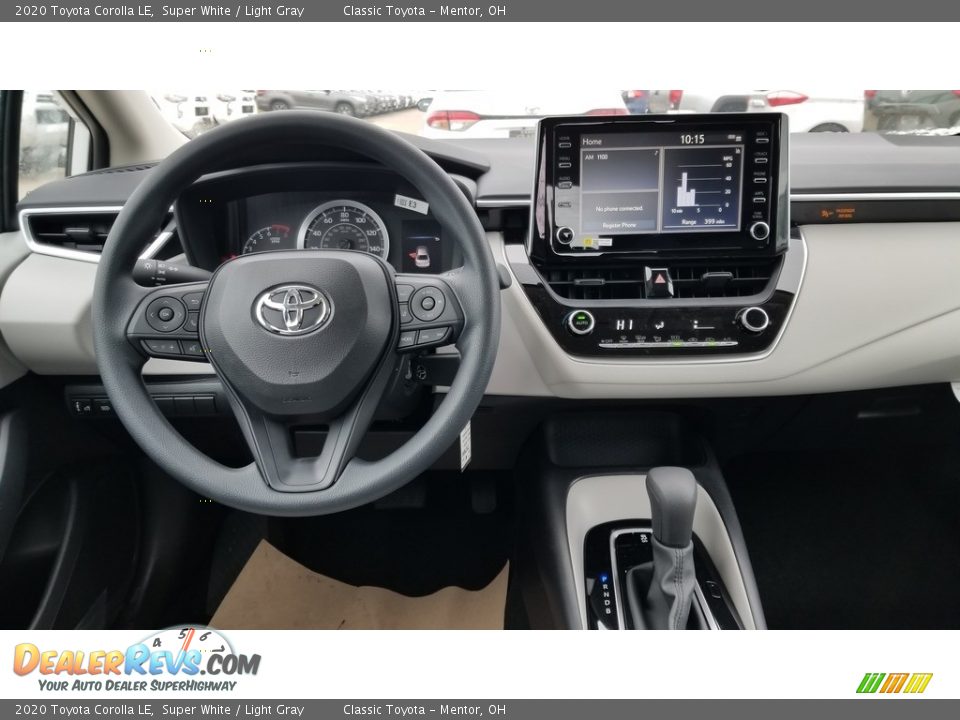 2020 Toyota Corolla LE Super White / Light Gray Photo #4