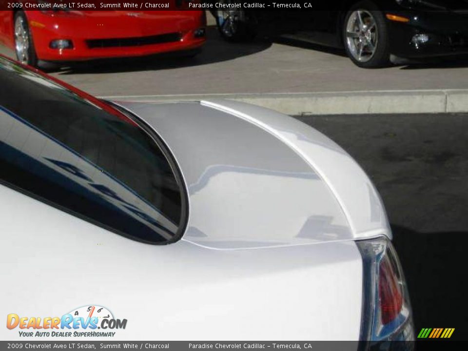 2009 Chevrolet Aveo LT Sedan Summit White / Charcoal Photo #10