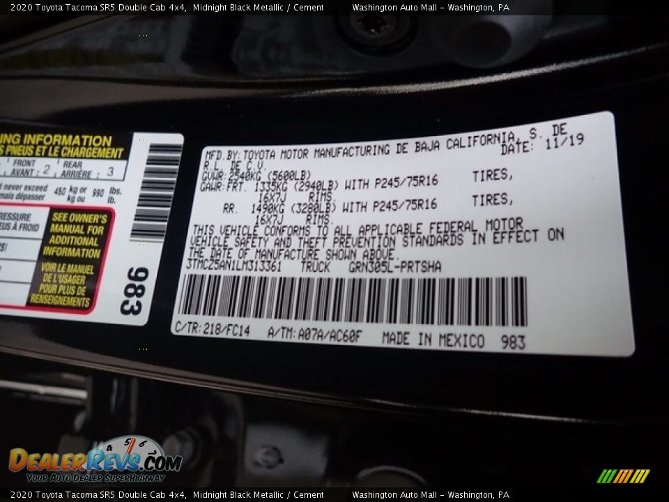 2020 Toyota Tacoma SR5 Double Cab 4x4 Midnight Black Metallic / Cement Photo #15