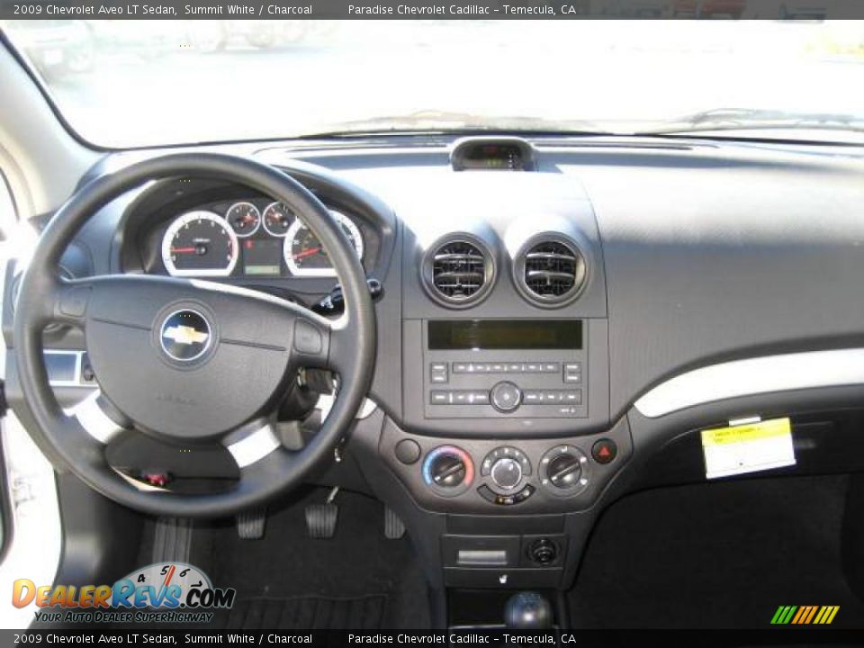 2009 Chevrolet Aveo LT Sedan Summit White / Charcoal Photo #13