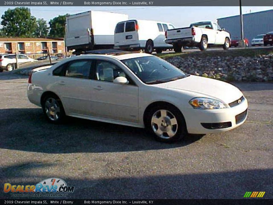 2009 Chevrolet Impala SS White / Ebony Photo #3