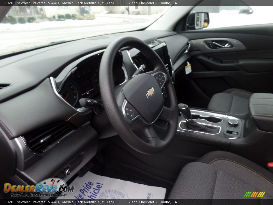 2020 Chevrolet Traverse LS AWD Mosaic Black Metallic / Jet Black Photo #18