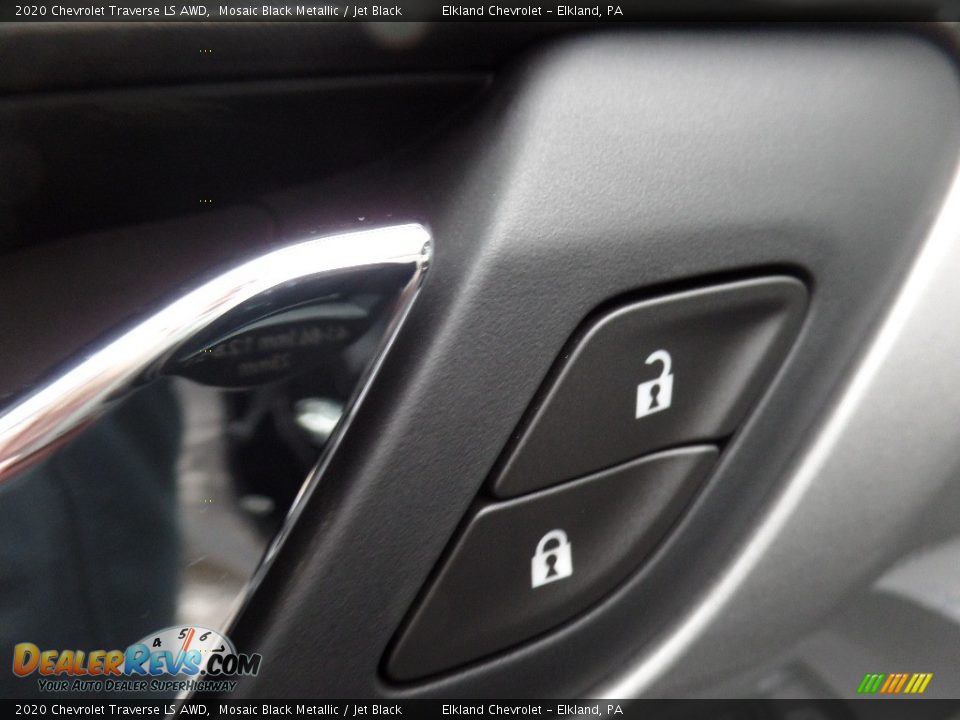 2020 Chevrolet Traverse LS AWD Mosaic Black Metallic / Jet Black Photo #20
