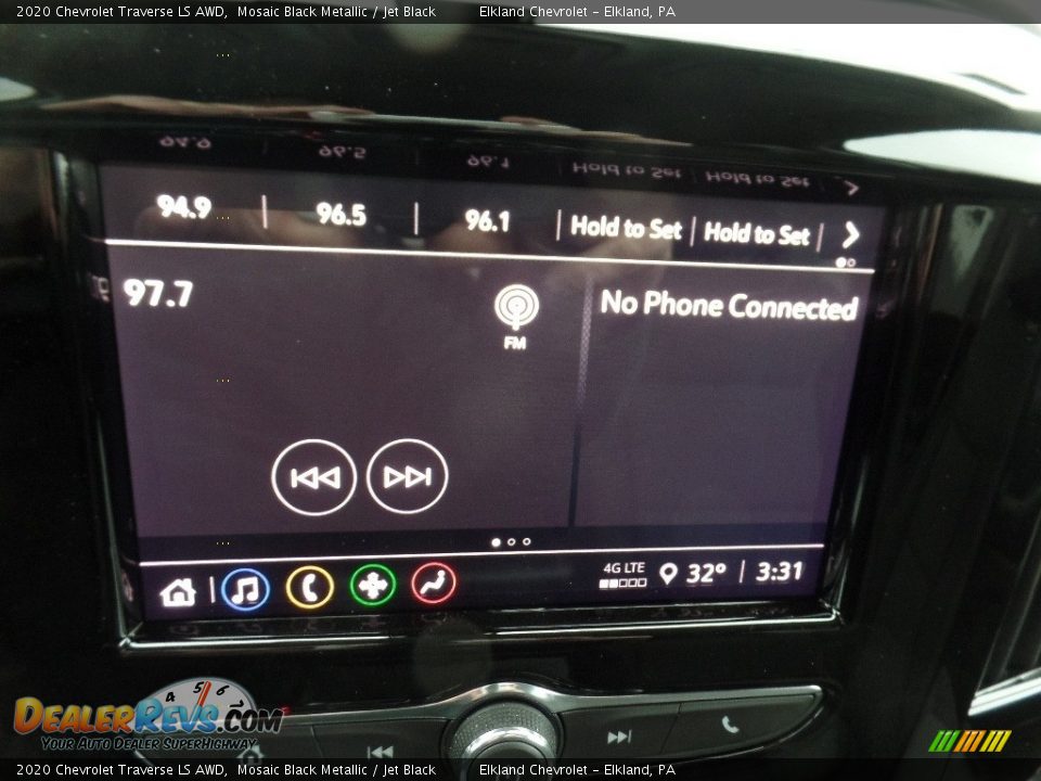 2020 Chevrolet Traverse LS AWD Mosaic Black Metallic / Jet Black Photo #28