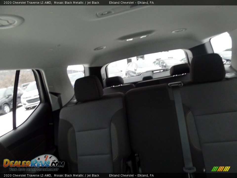 2020 Chevrolet Traverse LS AWD Mosaic Black Metallic / Jet Black Photo #32