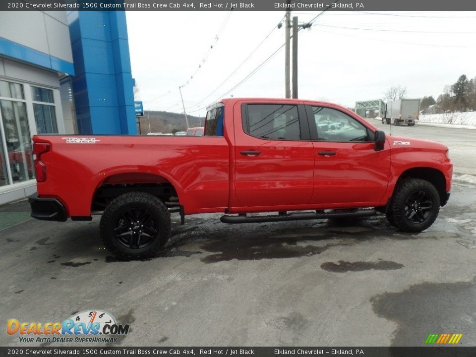2020 Chevrolet Silverado 1500 Custom Trail Boss Crew Cab 4x4 Red Hot / Jet Black Photo #8