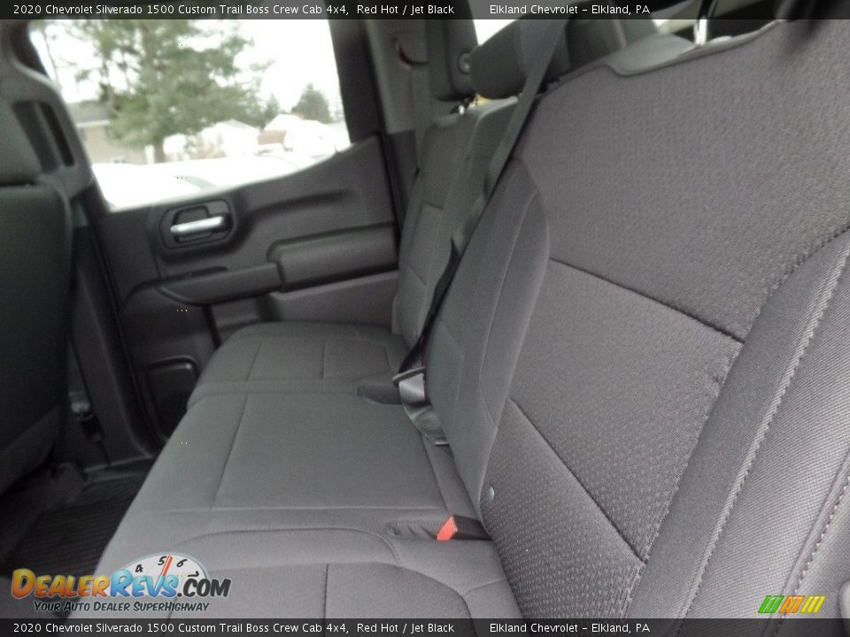 2020 Chevrolet Silverado 1500 Custom Trail Boss Crew Cab 4x4 Red Hot / Jet Black Photo #18