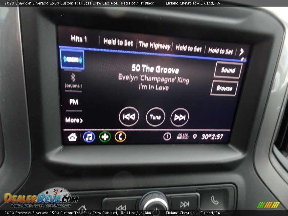 2020 Chevrolet Silverado 1500 Custom Trail Boss Crew Cab 4x4 Red Hot / Jet Black Photo #28