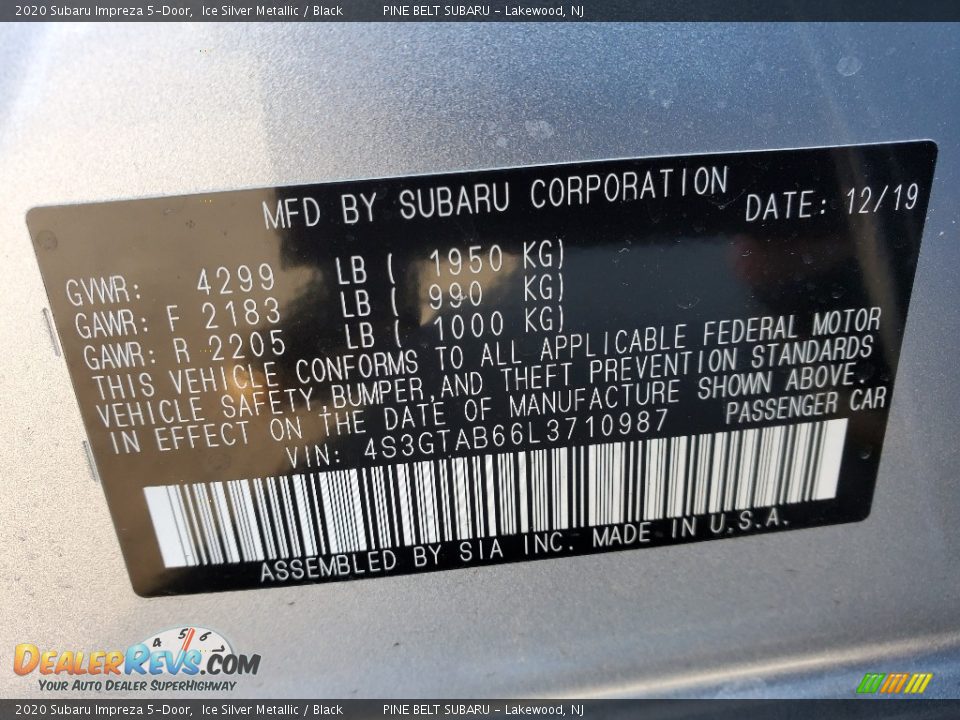 2020 Subaru Impreza 5-Door Ice Silver Metallic / Black Photo #8