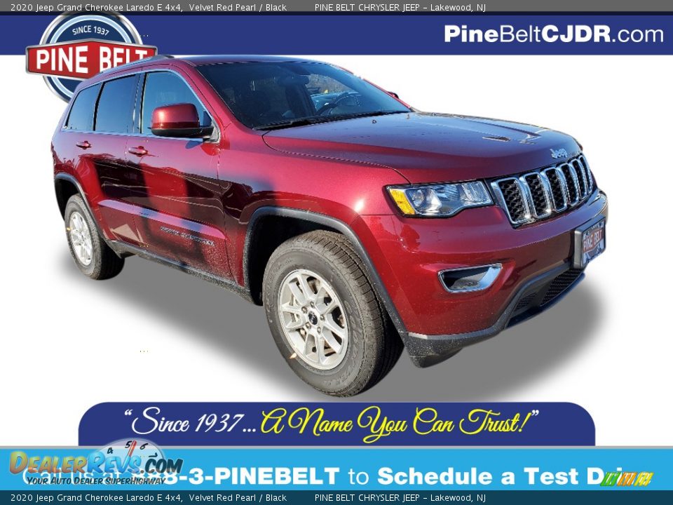 2020 Jeep Grand Cherokee Laredo E 4x4 Velvet Red Pearl / Black Photo #1